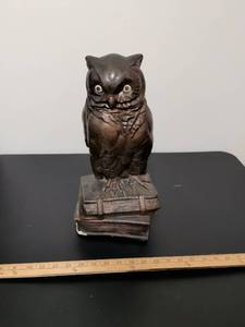 lot 315 image: Bronze Owl Bookend Sculpture