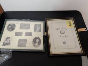 lot 327 image: Designer Collage Wall Frame 10x13