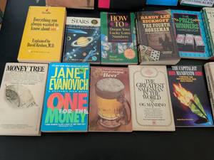 lot 351 image: Mixed Genre Book Collection - 1980s-1990s Literature