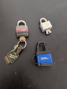 lot 382 image: Popular Mechanics Padlock Collection