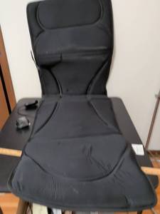 lot 395 image: Electric Massage Chair with Remote Control