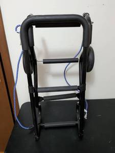 lot 418 image: Luggage carrier