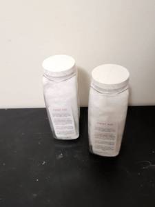 lot 429 image: First Aid Emergency Instructions Container Set