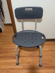 lot 451 image: Equate Adjustable Shower Chair