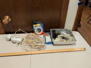 lot 460 image: Lights Center Aromatherapy Lamp Ring Diffuser