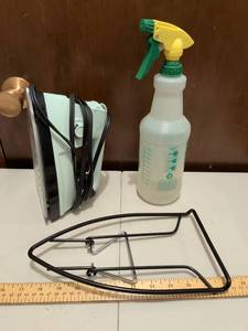 lot 481 image: Steam Iron with Spray Bottle