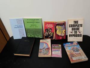 lot 409 image: Esoteric and Occult Book Collection - 1960s-70s Paperbacks
