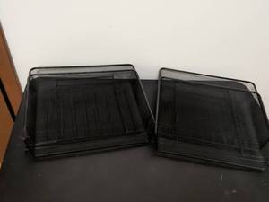lot 416 image: Black Metal Mesh Desktop File Organizer