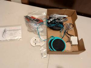 lot 495 image: Pro-Patch TENS Unit Electrode Set with Cables
