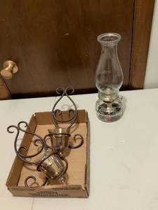 lot 503 image: Decorative Oil Lamp and Wall Sconce Set