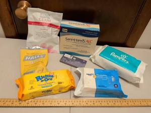 lot 440 image: Personal Care and Hygiene Products Bundle
