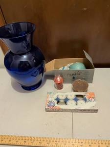 lot 447 image: Cobalt Blue Glass Vase with Candle Collection