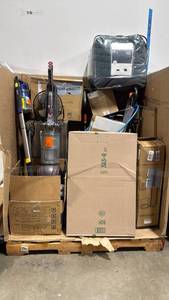 lot 5973 image: Pallet of miscellaneous items for parts or repair. Some item just need cleaned. Others broken
