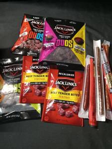 lot 5221 image: Jack Links Beef Snacks Bundle Pack