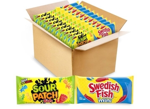 lot 1678 image: SOUR PATCH KIDS and SWEDISH FISH Mini Soft & Chewy Candy Variety Pack, Bulk Candy, 20 Snack Packs