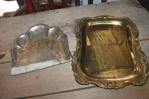lot 3773 image: Vtg. Copper Praying Hands Tray and More