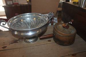 lot 3805 image: Vtg. Metal Compote Bowl & Popcorn Maker