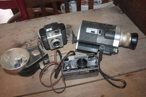 lot 3822 image: Antique Video Cameras & More