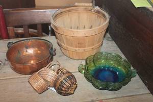 lot 3840 image: Vtg. Green Blue Dish, Small Bushel Basket & More
