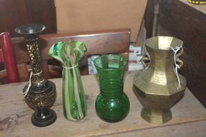 lot 3845 image: Vtg. Brass Vase, Glass Vase and More