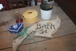 lot 3861 image: Antique Victorian Hair Receiver and More
