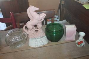 lot 3862 image: Vtg. Vases and More