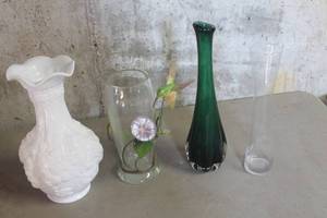 lot 3907 image: Vtg. Milk Glass Vase and More