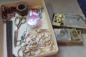 lot 3909 image: Vtg. Scissors, Metal Stencils & More