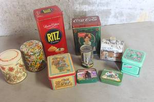 lot 3910 image: Misc. Tins