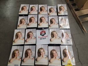 lot 56784 image: Toni Brattin Hairpieces - 80 ct