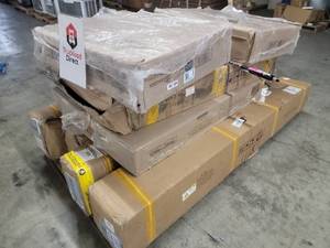 lot 60678 image: MIXED PALLET UNCLAIMED  UNLISTED  MYSTERY GOODS