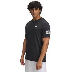 lot 2253 image: Under Armour Mens Freedom Flag Short Sleeve T Shirt, (001) Black   White, Medium