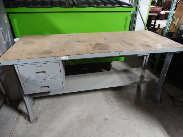 lot 6250 image: Metal work bench.