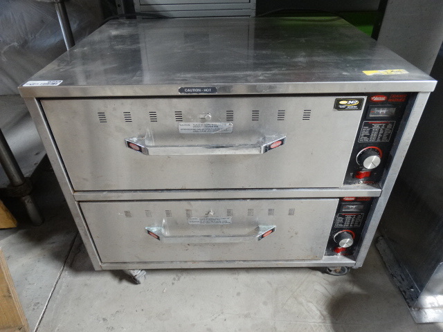 lot 6254 image: Hatco door warmers on wheels,Like New