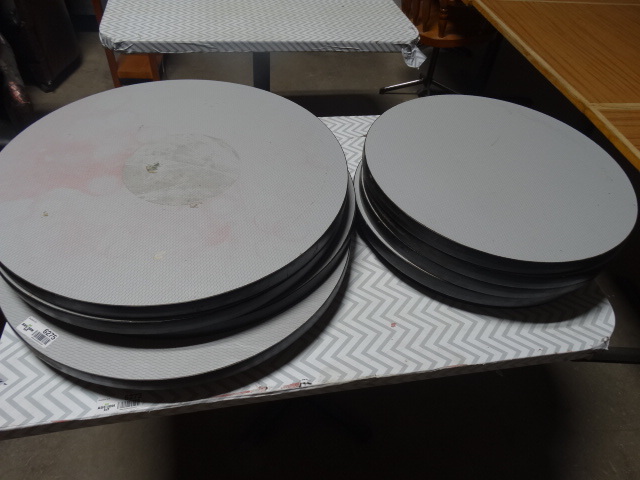lot 6275 image: 5 Round table tops 20 and 5 round table tops 24.