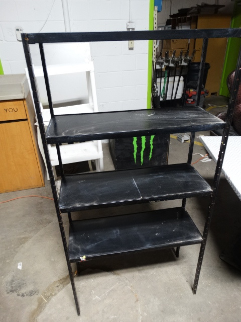 lot 6277 image: Meal shelf with 4 shelves.