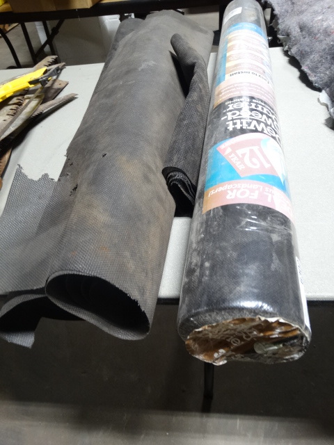 lot 6302 image: Lot of weed barrier.