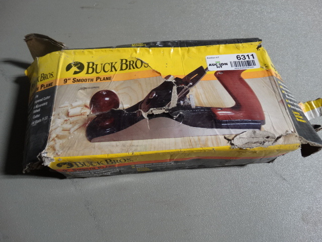 lot 6311 image: Buck bros 9 smooth plane.