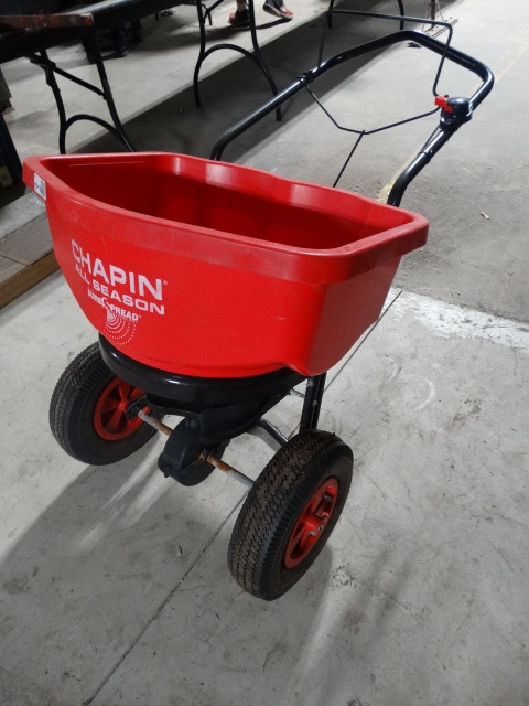 lot 6325 image: Chapin seeder.