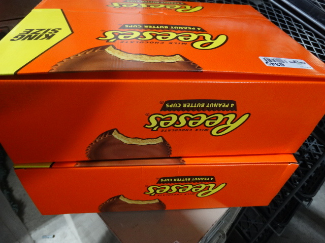 lot 6345 image: Lot of reeses.