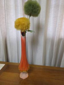 lot 117 image: 16in Tall Orange Stretch Glass Vase