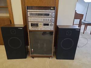 lot 120 image: Panasonic Stereo System with Turbo Thrusters Speakers- Powers On