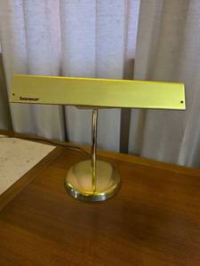 lot 124 image: Tensor Brass Piano Lamp