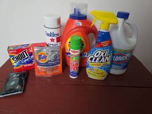 lot 140 image: Household Laundry Care Bundle