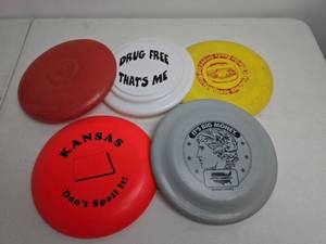 lot 305 image: Frisbee Collection