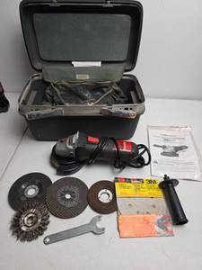 lot 343 image: Drillmaster 4-12 Angle Grinder Kit with Accessories