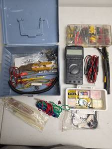 lot 347 image: Radio Shack True RMS Digital Multimeter Kit with Accessories