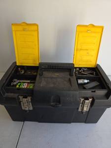 lot 349 image: Craftsman 200 Series Professional Tool Box with Tools