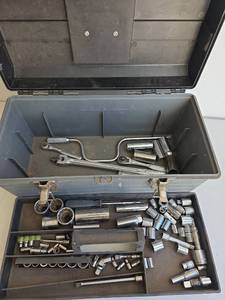 lot 351 image: Craftsman Socket Set with Tuff Brand Case