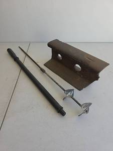 lot 385 image: Anvil, Handle, Paint Stirrer